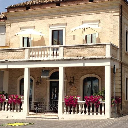 Hotel Relais Borgo sul Mare Silvi Paese Exterior foto